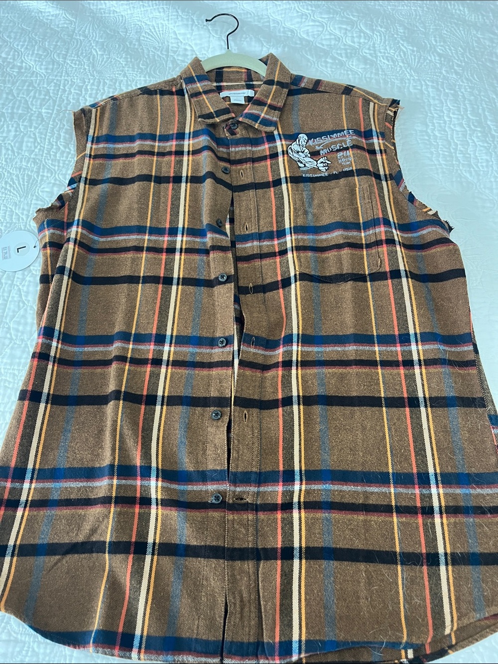 Men’s sleeveless flannel
